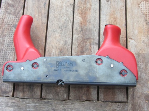 Rabot main rali 220 - rabot,