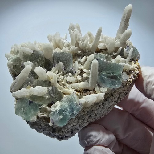 Grand spécimen fluorite - de,
