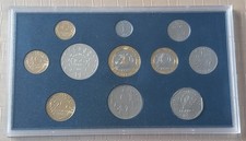 France, magnifique coffret, 11 pièces superbes de nouveaux francs de 1ct à 100 F
