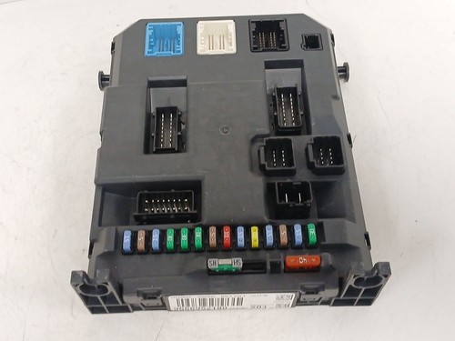 9666952180 boîtes fusibles - 9666952180, À