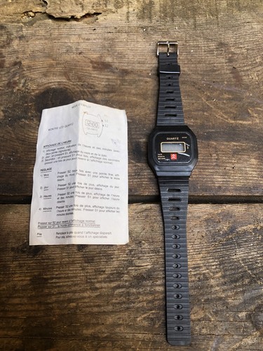 Neuf ancienne montre - neuf,