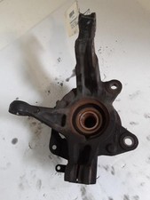 Fusee avant gauche RENAULT