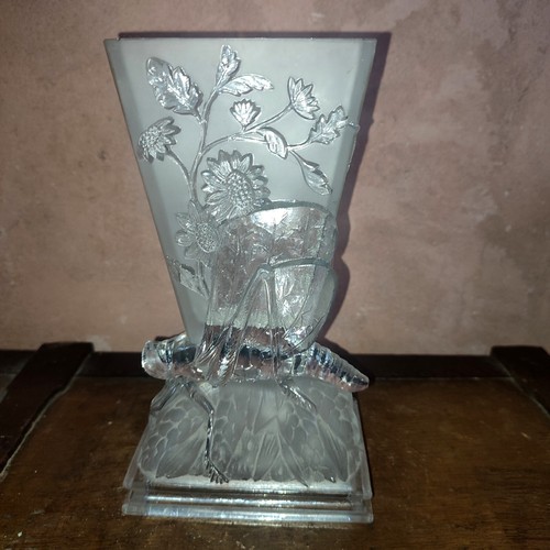 Accidenté vase baccarat - accidenté,