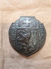 Insigne, Attribut, Rondache