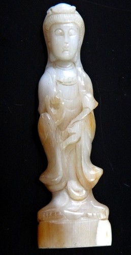 Guanyin bois fossilisé - , pierre