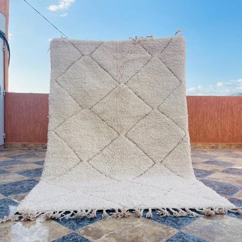 Tapis marocain fait - , main