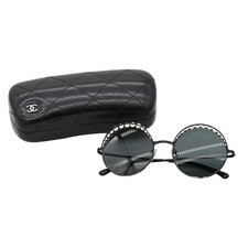 CHANEL 4234H Round Pearl Black