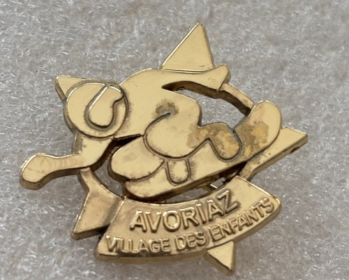 Broche doré village - doré, des