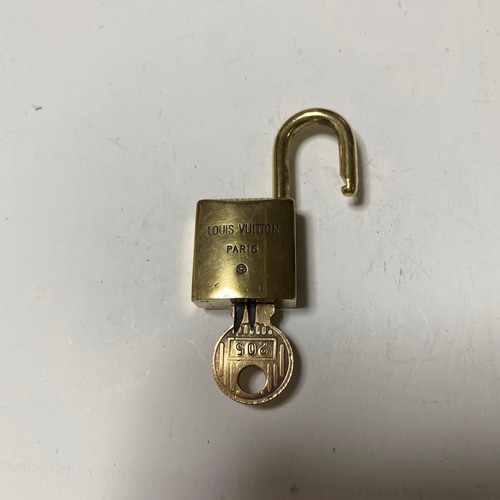 Clé cadenas louis vuitton - clé,