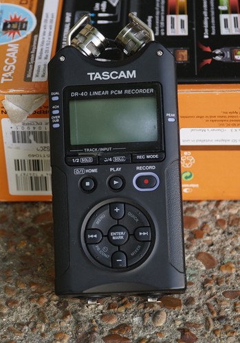 Tascam linear pcm - dr-40,