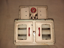 Jouet ancien tôle, meuble de