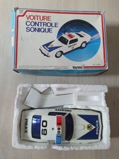 TOVTOY - Ref:26762 -VOITURE POLICE/SHERIFF + BRUITEUR - Ech:1/24e -MADE IN MACAU