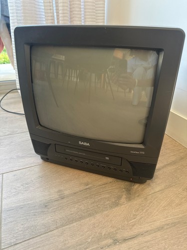 Avec vhs magnetoscope - tv,