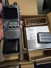 2 used iconic Icom IC-R3