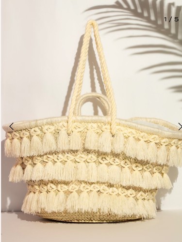 Superbe panier avec perles