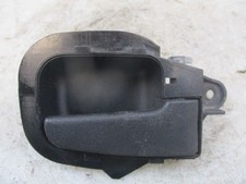 Poignee interieur porte avant