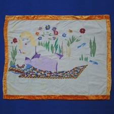 Inhabituel Brodé Mural Moquette Primitive 1930s Old Main Sewed Homespun 72 "=