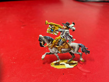 PLAT D' ETAIN TROMPETTE REGIMENT DE TURENNE / PEINTURE FINE DOUBLE FACE