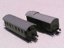 lot 2 voitures voyageurs HO PIKO ET FLEISCHMANN/VOIT VOYAGEURS ET FOURGON BAGAGE