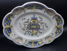 FAIENCE FRANCAISE  ROUEN  FIN XVIII  EME   PLAT DECORE  SIGNE