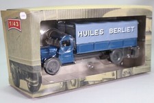 LG083 IXO Camions Autrefois 28 1/43 Camion Berliet GDR 7W Huiles Berliet 1947