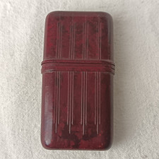 ANCIEN BRIQUET A ESSENCE EN
