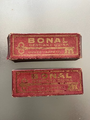 Lot boite jetons en - 2,