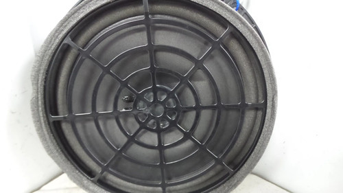 Haut parleur enceinte audi - haut,