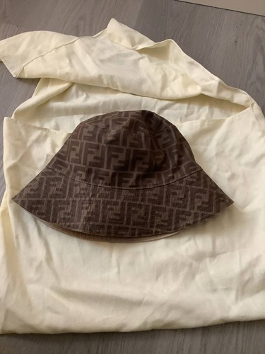 Bob réversible fendi - réversible,