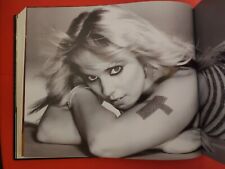 L’ENCRE DANS LA PEAU Tattoo