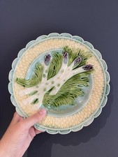 Assiette Ancienne En Barbotine