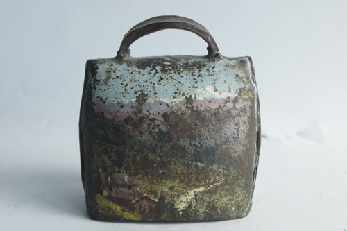Ancienne cloche peint - , paysage