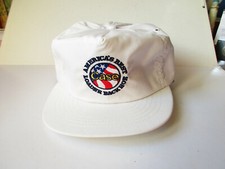 Casquette case - case, )