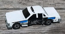 Voiture miniature crack ups - voiture, crack-ups
