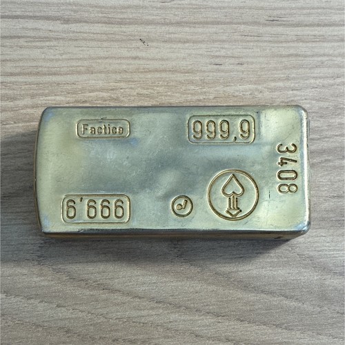 Briquet gaz rechargeable - à,