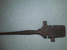 Ancienne pince a avoyer (peugeot ?)