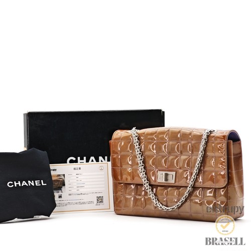 Chanel choco bar chain - bar, hand