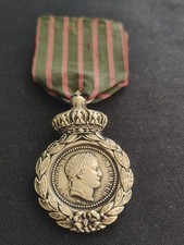 Belle médaille sainte - de,