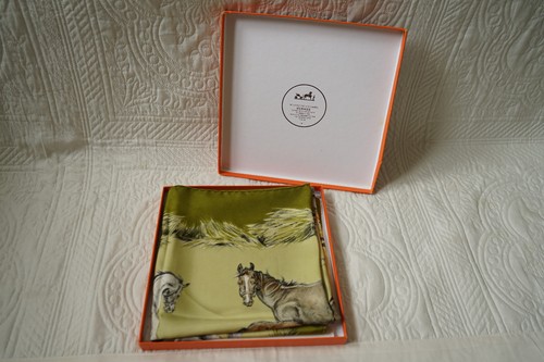 Carré soie hermès vintage - en,