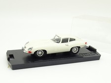 Model Box 1/43 - Jaguar Type E