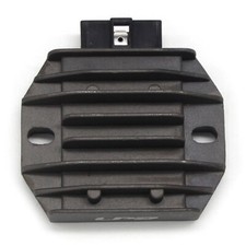 Régulateur de tension pour