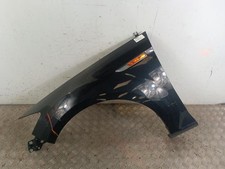 Aile avant gauche FORD MONDEO 3 PHASE 1 BREAK 1702314