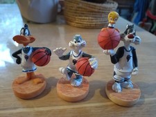 Lot de trois figurines Space