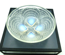 PETITE COUPE OPALESCENTE  signée R.LALIQUE  