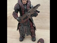 Marcus Fenix En Theron Disguise Figurine - Gears De War 2 - Série 4 - Neca
