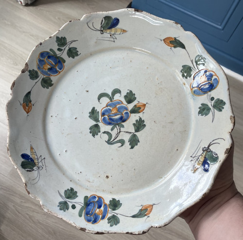 Belle grande assiette faience - belle,