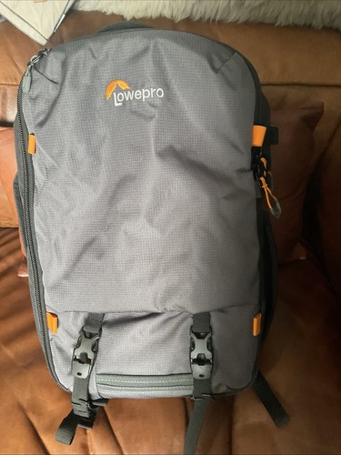 Lowepro trekker lite 150 aw - lite,