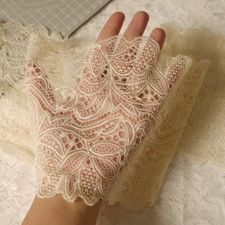 Dentelle Tissu Maille Bord