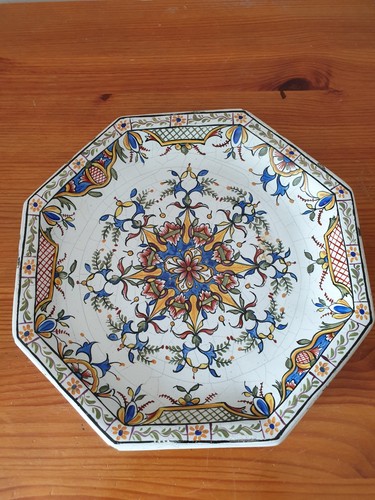 Assiette ancienne octogonale