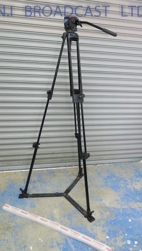 Vinten pro tripod - pro, with